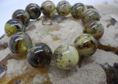Natural Baltic amber round green beads bracelet BRA11
